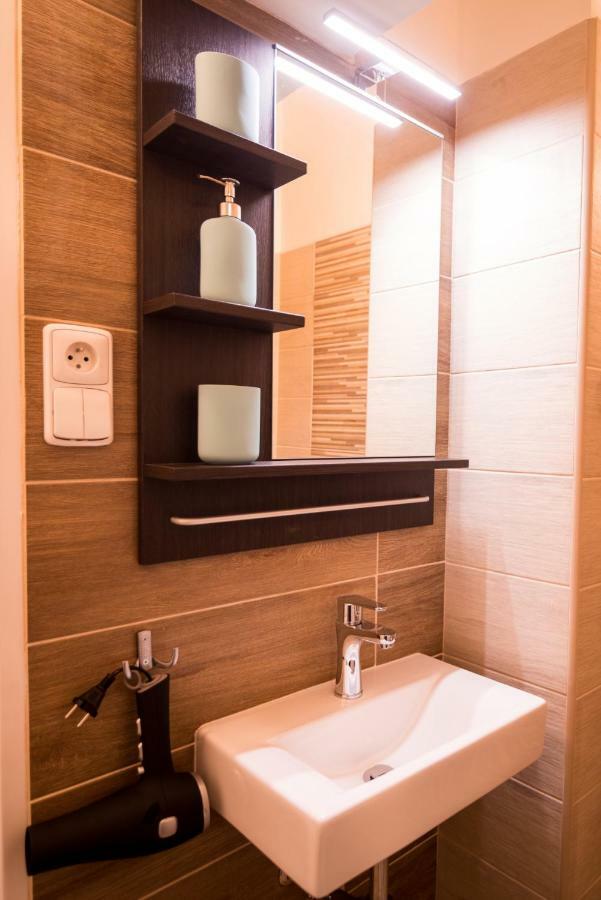 Nice Home To Stay At Prague Close To Castle With Terrace And Garden Экстерьер фото