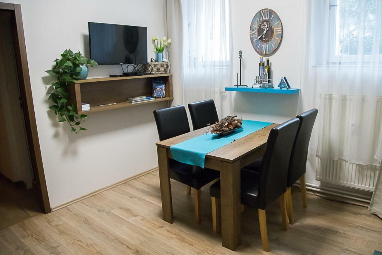 Nice Home To Stay At Prague Close To Castle With Terrace And Garden Экстерьер фото